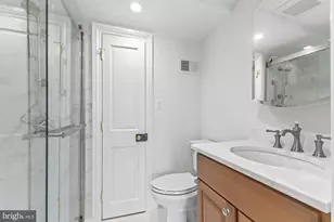 303 Queen St, Alexandria, VA 22314 - Photo 23