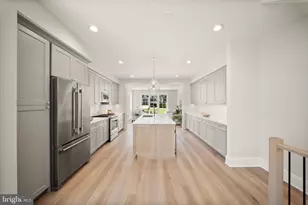 29 E Reed Ave, Alexandria, VA 22305 - Photo 11