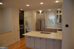 708 N Henry St, Alexandria, VA 22314 - Photo 3