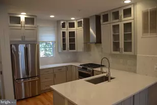 708 N Henry St, Alexandria, VA 22314 - Photo 5