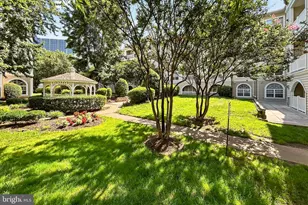 4560 Strutfield Ln, Alexandria, VA 22311 - Photo 35