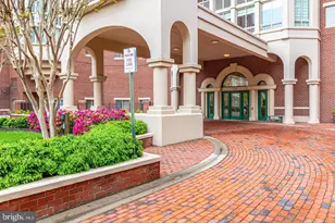 2151 Jamieson Ave, Alexandria, VA 22314 - Photo 3