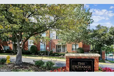 4870 Eisenhower Avenue #407, Alexandria, VA 22304 - Photo 1