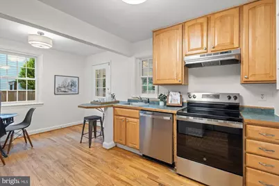 317 E Custis Avenue #A, Alexandria, VA 22301 - Photo 7