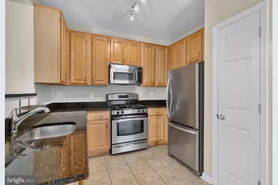 4850 Eisenhower Avenue #217, Alexandria, VA 22304 - Photo 15