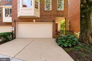 2527 Gadsby Pl, Alexandria, VA 22311 - Photo 3