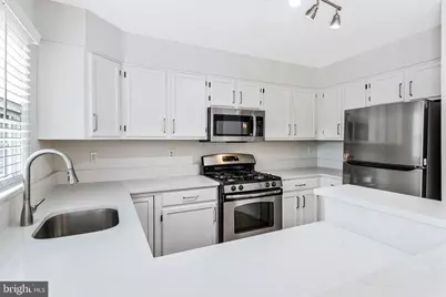 208 Ellsworth Street, Alexandria, VA 22314 - Photo 9