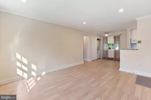 1732 W Abingdon Dr, Alexandria, VA 22314 - Photo 5