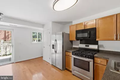 1407 N Van Dorn Street NW #B, Alexandria, VA 22304 - Photo 7