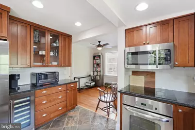 212 E Nelson Avenue, Alexandria, VA 22301 - Photo 17