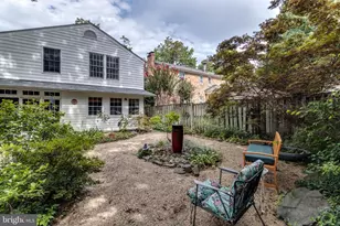 2705 Fordham Rd, Alexandria, VA 22302 - Photo 29
