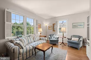 1211 N Pitt St, Alexandria, VA 22314 - Photo 1
