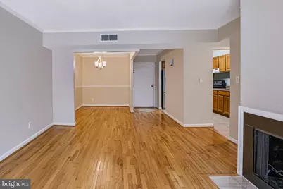 801 N N Howard Street #403, Alexandria, VA 22304 - Photo 7
