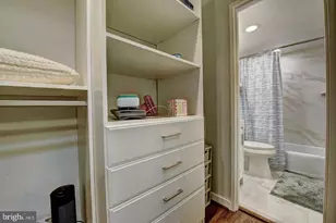 801 N Pitt St, Alexandria, VA 22314 - Photo 15