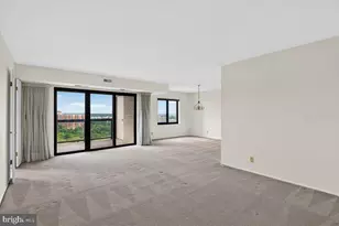 307 Yoakum Pkwy, Alexandria, VA 22304 - Photo 5