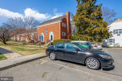1919 N Quaker Lane, Alexandria, VA 22302 - Photo 33