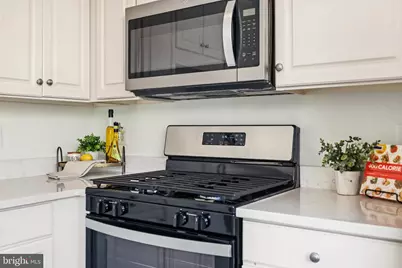 1725 Kingsgate Court #304, Alexandria, VA 22302 - Photo 21