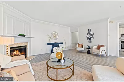 1725 Kingsgate Court #304, Alexandria, VA 22302 - Photo 9