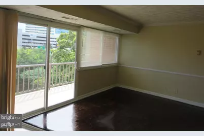 5801 Quantrell Avenue #308, Alexandria, VA 22312 - Photo 7