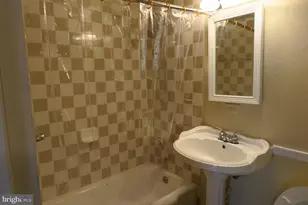 5801 Quantrell Ave, Alexandria, VA 22312 - Photo 13