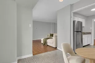 5300 Holmes Run Pkwy, Alexandria, VA 22304 - Photo 15