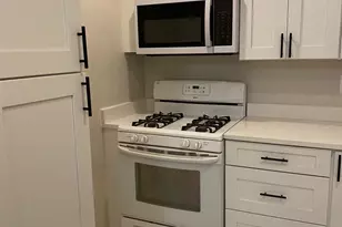 3558 Martha Custis Dr, Alexandria, VA 22302 - Photo 7