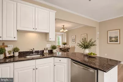 100 Meadows Lane, Alexandria, VA 22304 - Photo 9