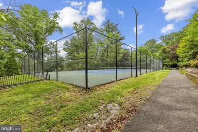 1024 Valley Drive, Alexandria, VA 22302 - Photo 23