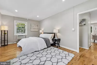 1024 Valley Drive, Alexandria, VA 22302 - Photo 9