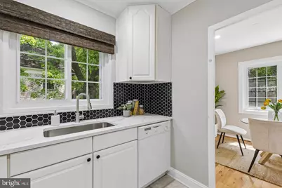1024 Valley Drive, Alexandria, VA 22302 - Photo 15