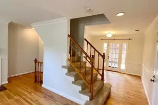 1208 W Abingdon Dr, Alexandria, VA 22314 - Photo 7