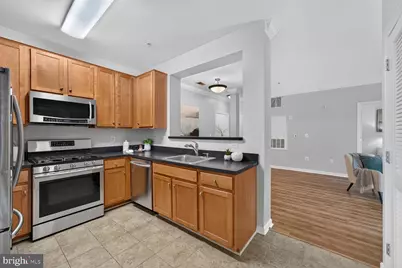 4854 Eisenhower Avenue #257, Alexandria, VA 22304 - Photo 5