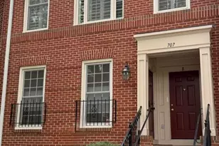 707 Massey Ln, Alexandria, VA 22314 - Photo 1