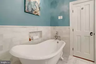 1215 Duke St, Alexandria, VA 22314 - Photo 41