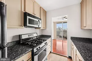 301 N Beauregard St, Alexandria, VA 22312 - Photo 21