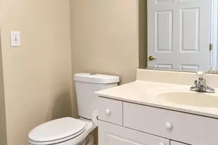 4561 Strutfield Ln, Alexandria, VA 22311 - Photo 15
