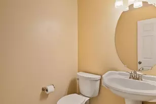 5022 Barbour Dr, Alexandria, VA 22304 - Photo 27
