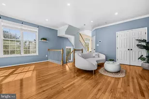439 Stanton Pl, Alexandria, VA 22304 - Photo 3