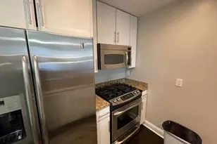 2050 Jamieson Ave, Alexandria, VA 22314 - Photo 9