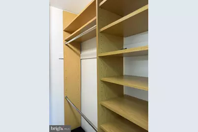 205 Yoakum Parkway #807, Alexandria, VA 22304 - Photo 31