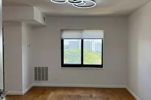205 Yoakum Pkwy, Alexandria, VA 22304 - Photo 11
