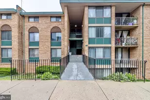 525 N Armistead Street N, Alexandria, VA 22312 - Photo 1