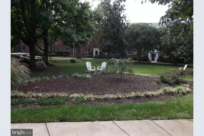 1730 W Abingdon Drive W #101, Alexandria, VA 22314 - Photo 3