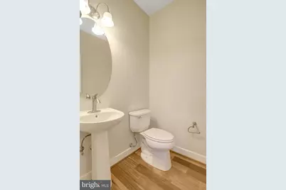 1418 Main Line Boulevard #102, Alexandria, VA 22301 - Photo 29