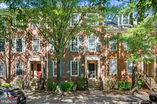 709 Massey Ln N, Alexandria, VA 22314 - Photo 7