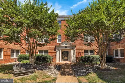 922 S Washington Street #312, Alexandria, VA 22314 - Photo 1