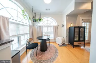 4550 Strutfield Ln, Alexandria, VA 22311 - Photo 9