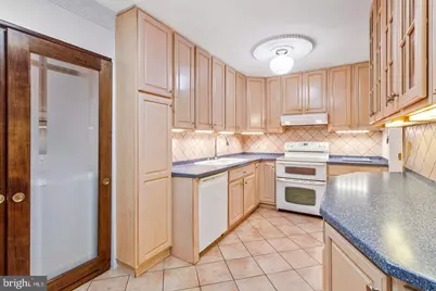6101 Edsall Road #407, Alexandria, VA 22304 - Photo 19