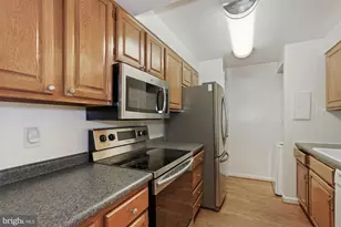 803 N Howard St, Alexandria, VA 22304 - Photo 17