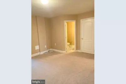 109 Meadows Lane, Alexandria, VA 22304 - Photo 5